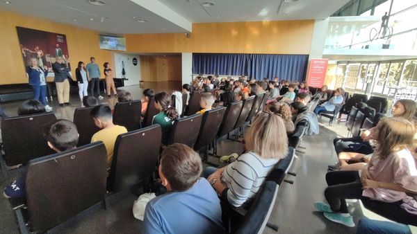 Connectats pel Teatre