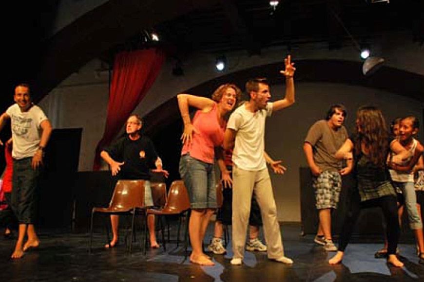 Vols fer un curs intensiu d’humor gestual? Vols fer un curs intensiu d’humor gestual?