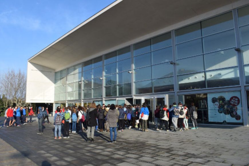 L’Espai Ter inicia les activitats educatives de teatre, música i arts escèniques per escoles i instituts. L’Espai Ter inicia les activitats educatives de teatre, música i arts escèniques per escoles i instituts.