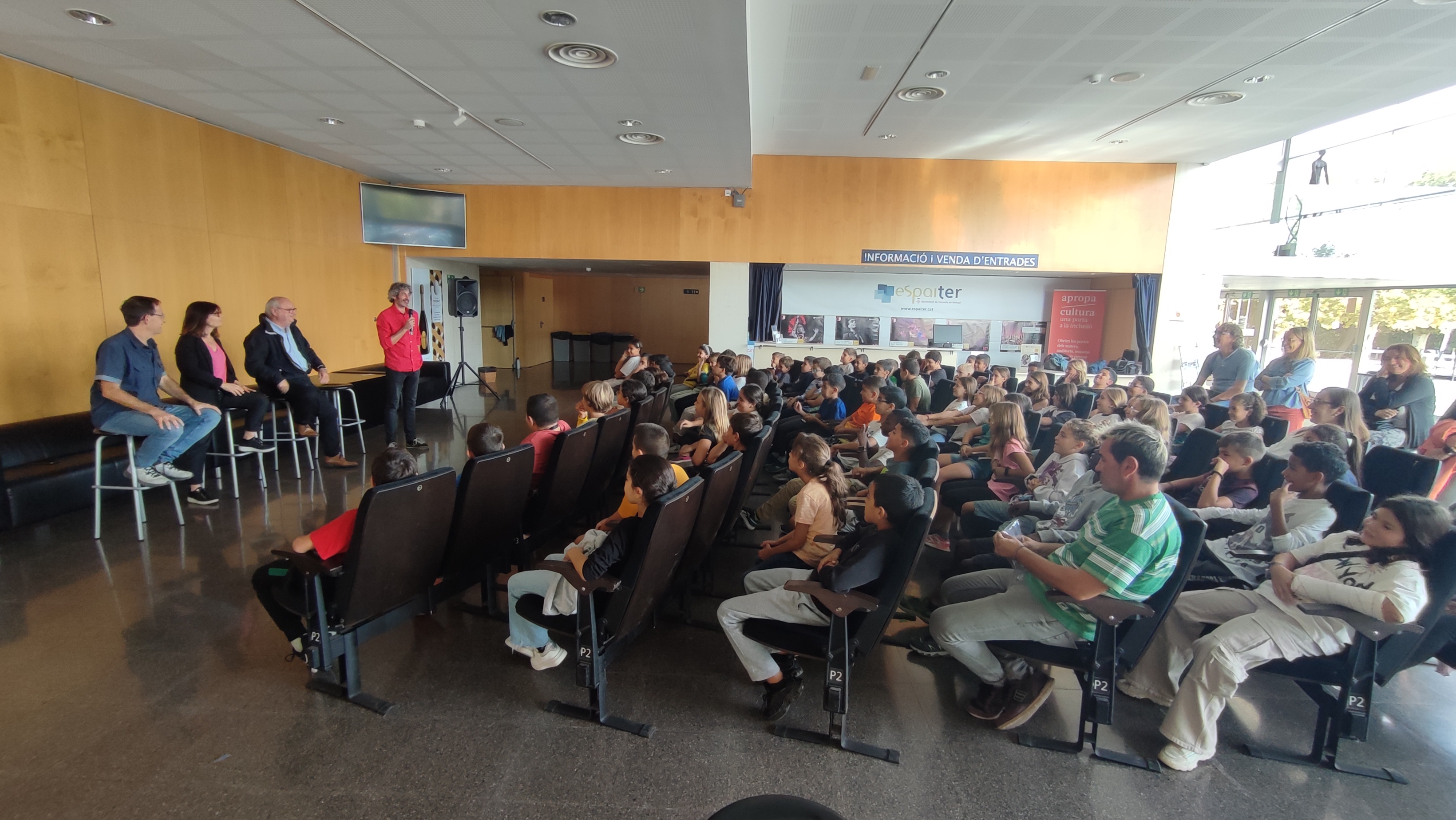 Presentació Connectats pel Teatre