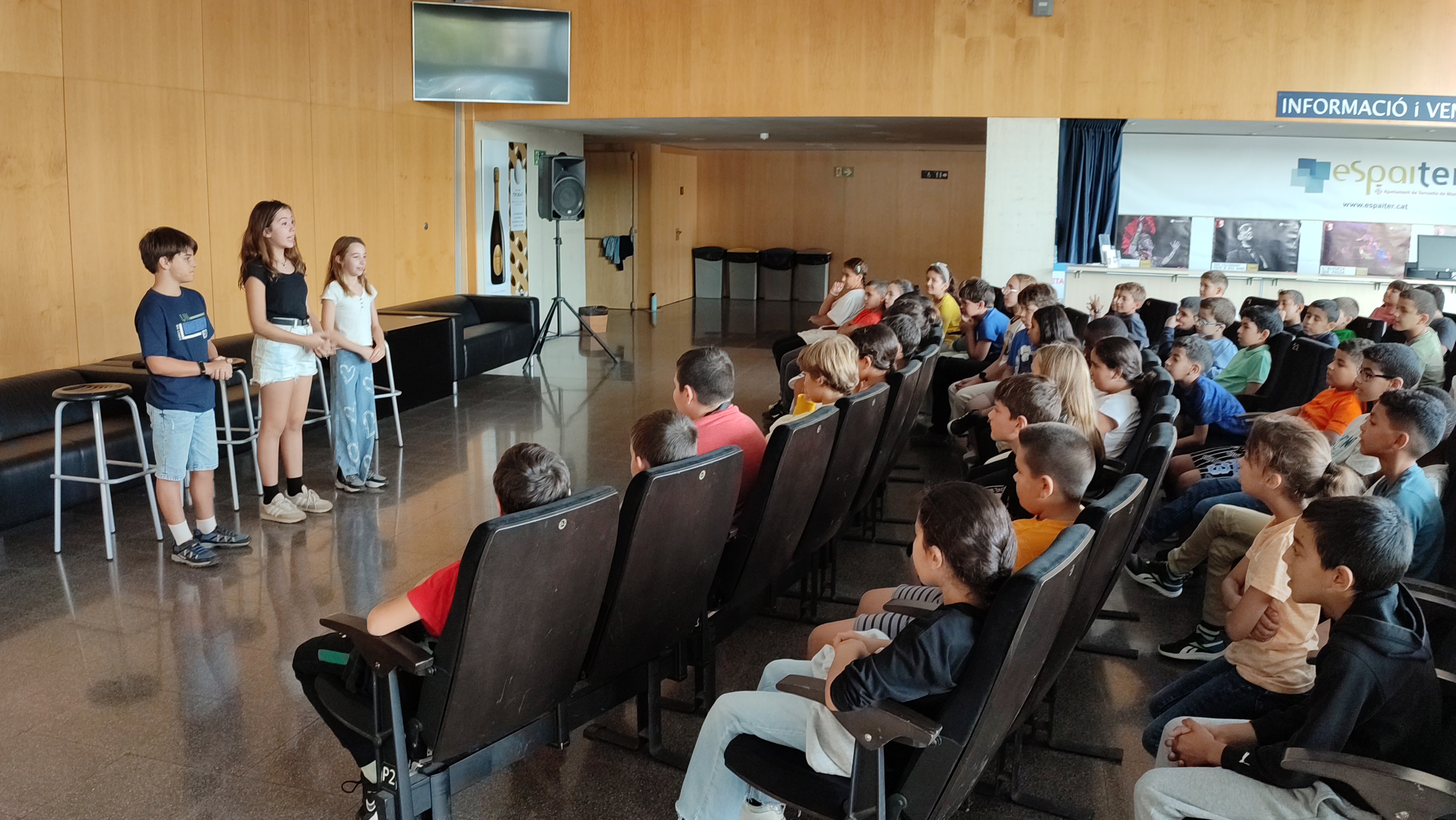 Presentació Connectats pel Teatre