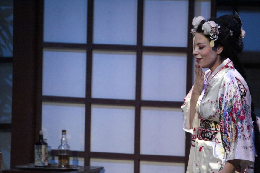 Madama Butterfly