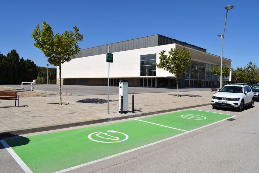 L'Ajuntament de Torroella de Montgrí instal·la plaques fotovoltaiques per l'autoconsum de l'Espai Ter